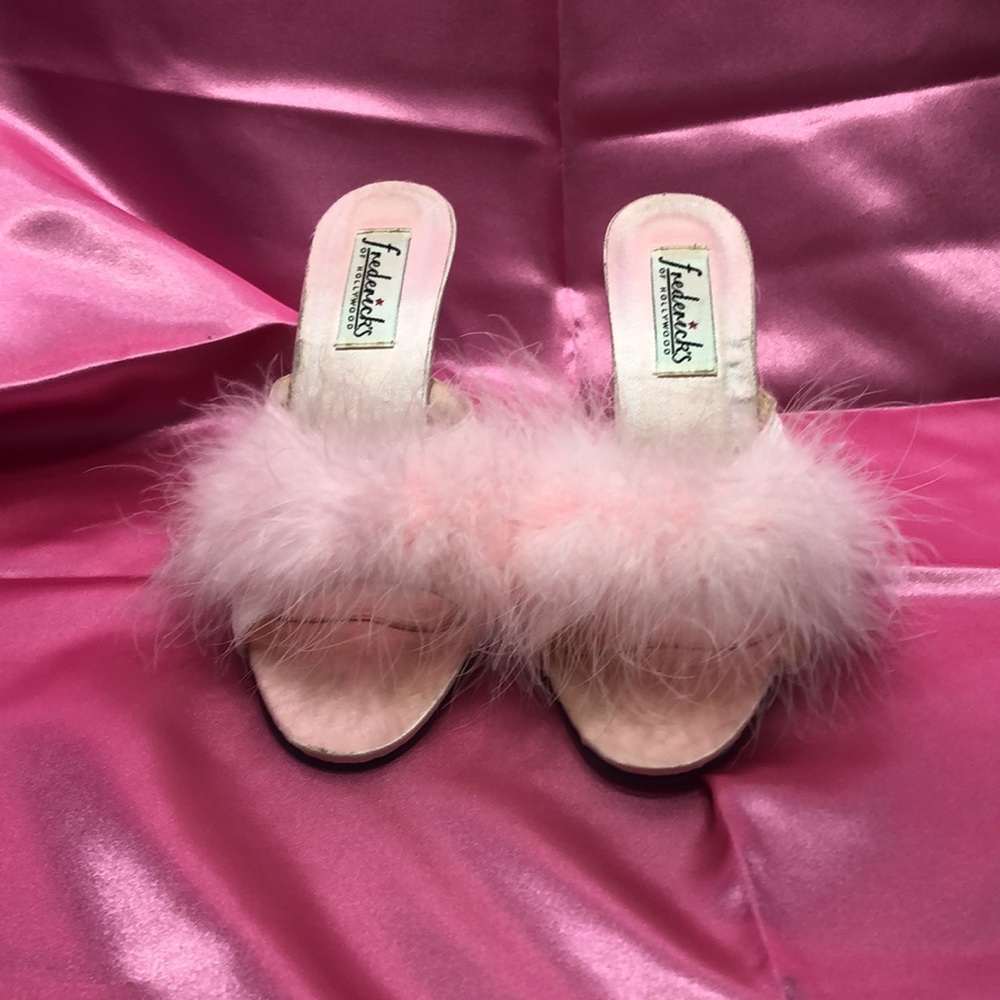 Fredrick’s of Hollywood Pink Mule Shoes - Picture 2 of 6